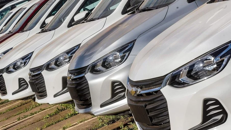 Carros usados resistem à queda enquanto o 0 km perde valor